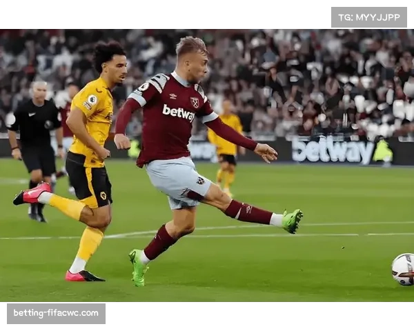 西汉姆联深陷降级区困境 萨默维尔四球成进攻亮点